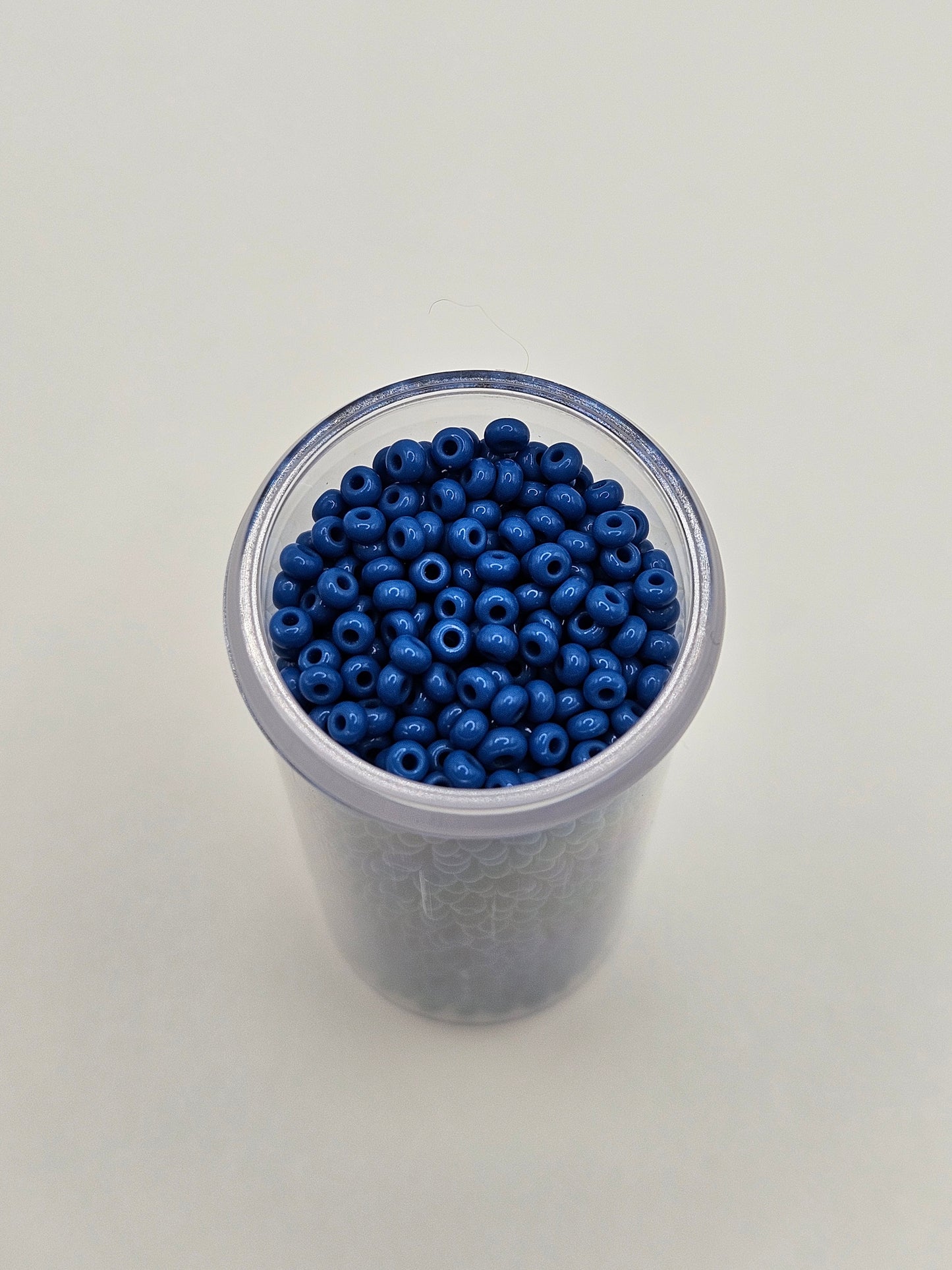 Czech Seed Bead 10/0 Medium Blue