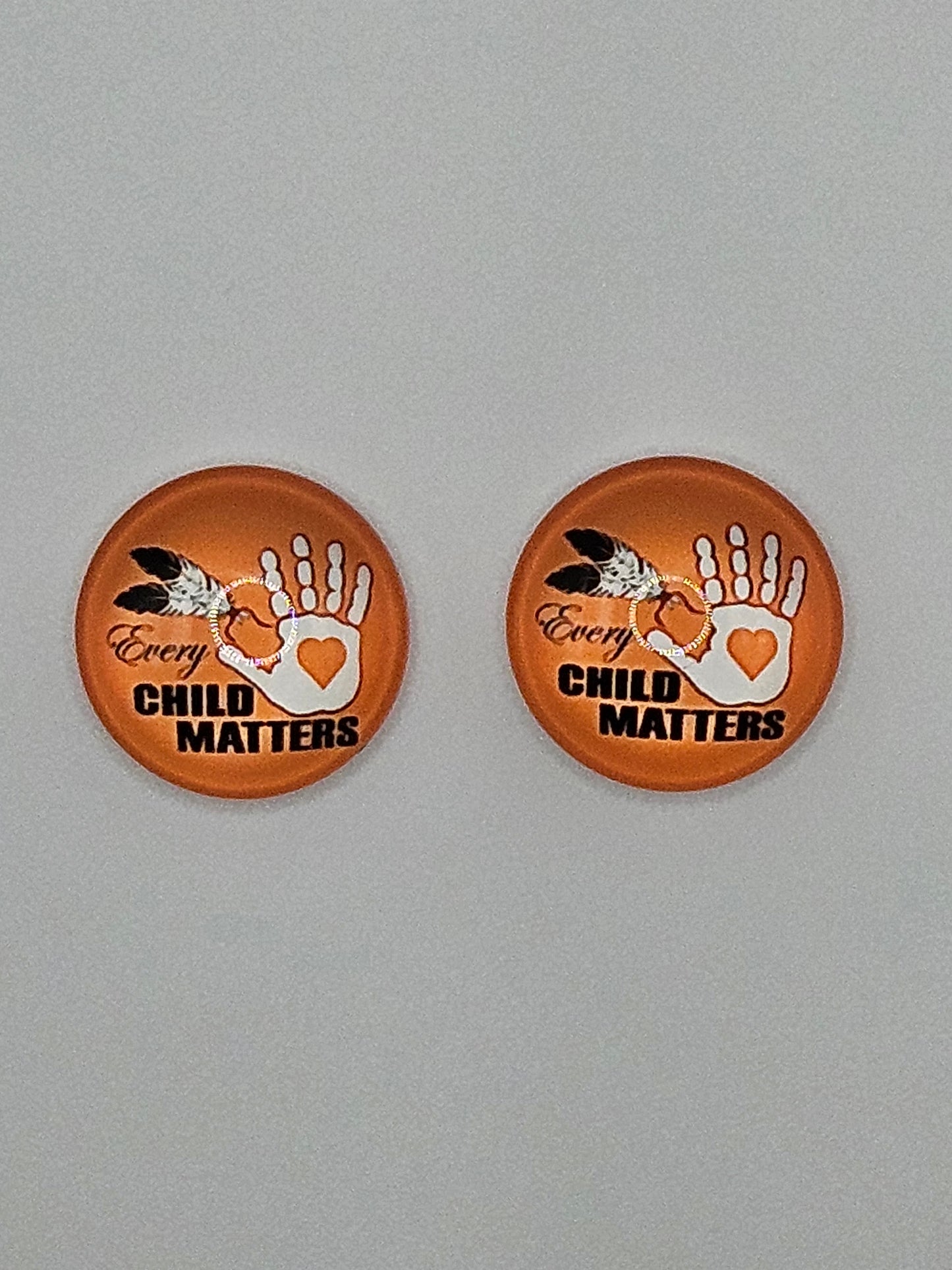 Round Glass Every Child Matters Cabochons 18MM