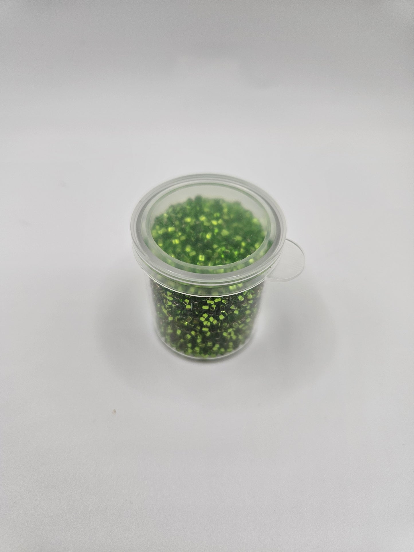 Czech Seed Bead 10/0 S/L Light Green