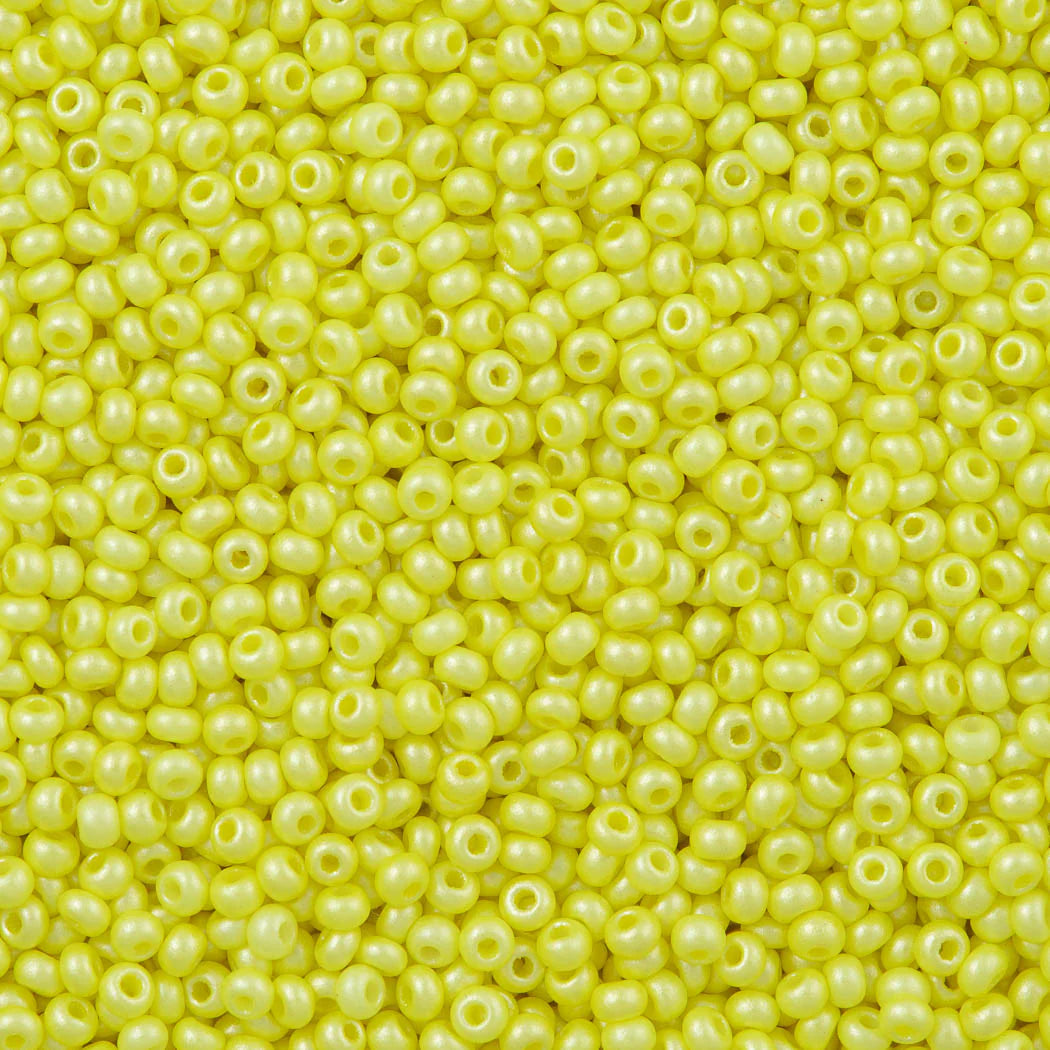 Czech Seed Bead 10/0 Shiny Yellow