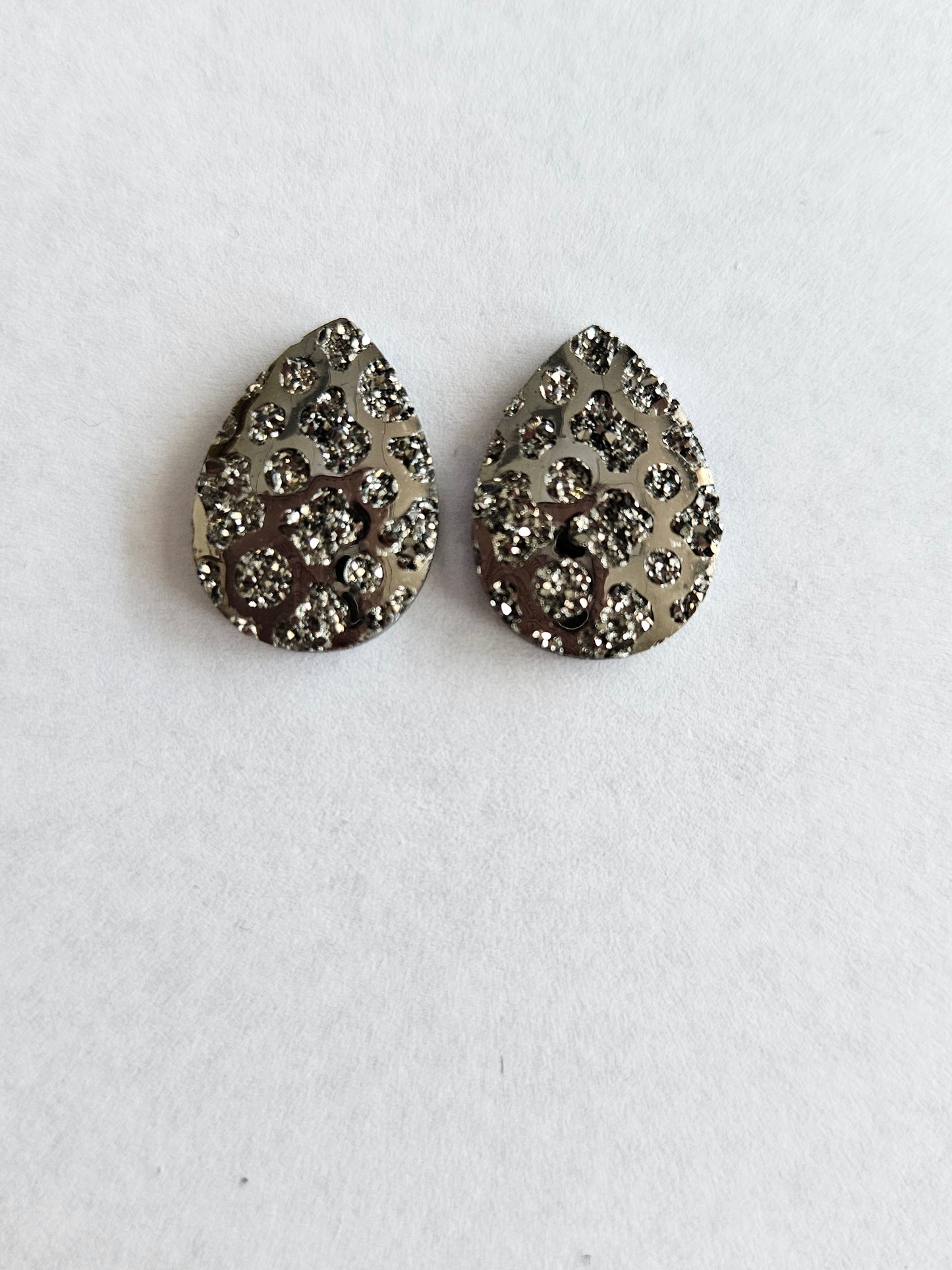Teardrop Honeycomb Cabochon 12mm