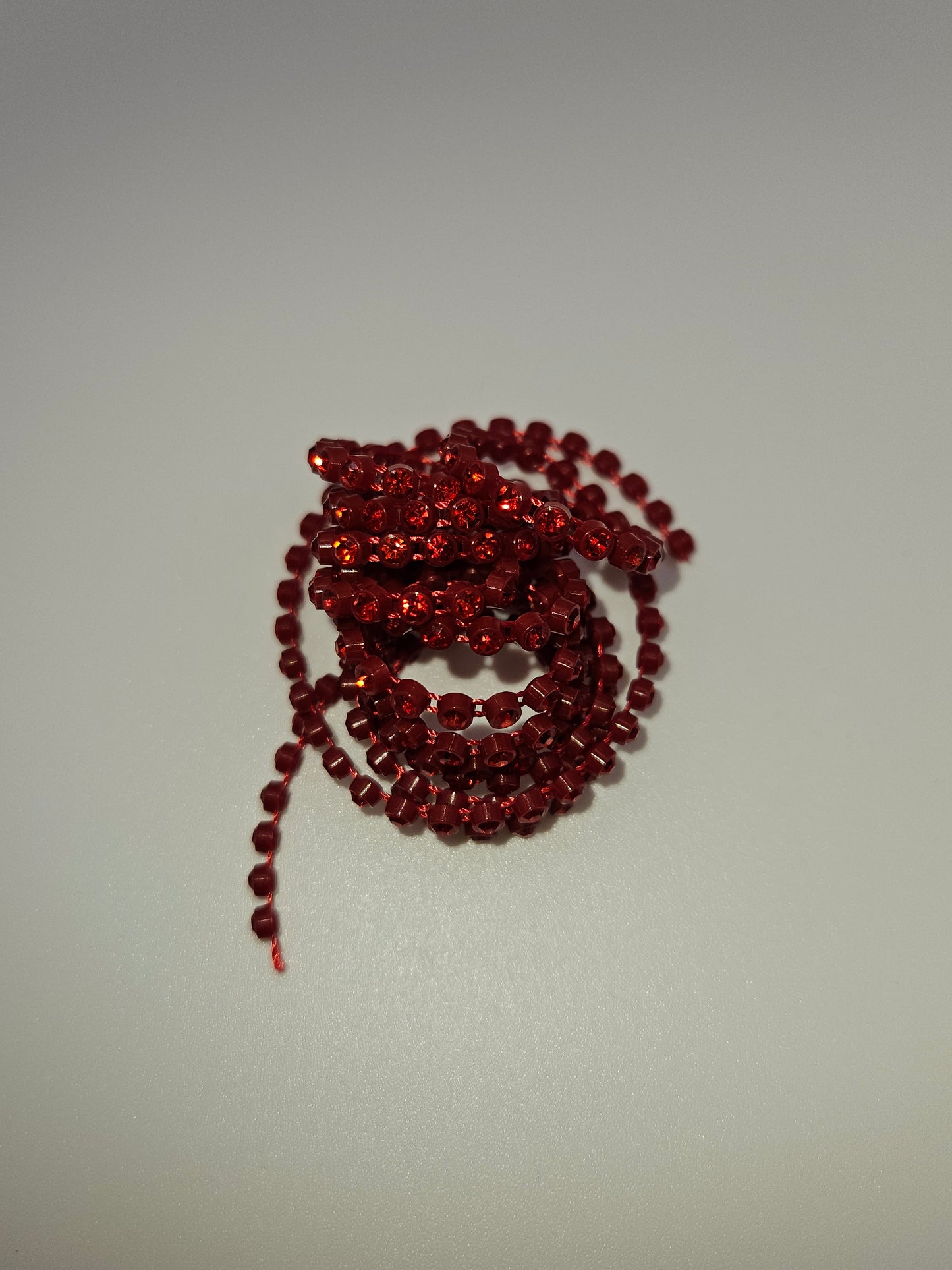 Rhinestone Banding Red Stone SS6